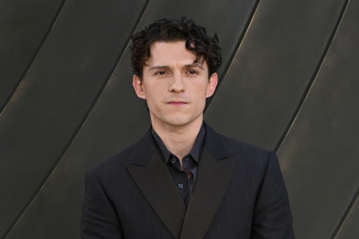 Tom Holland drżał ze strachu na planie u Nolana. Myślał, że niszczy wyczekiwany film