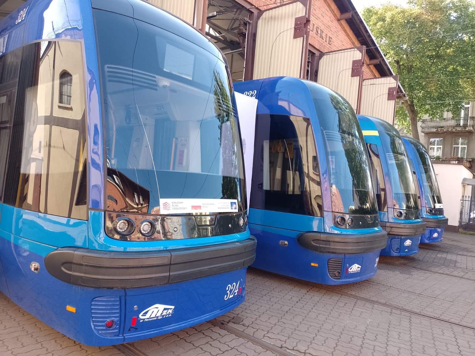 Toruń na tramwajowych zakupach. Do miasta trafią cztery nowe swingi od Pesy