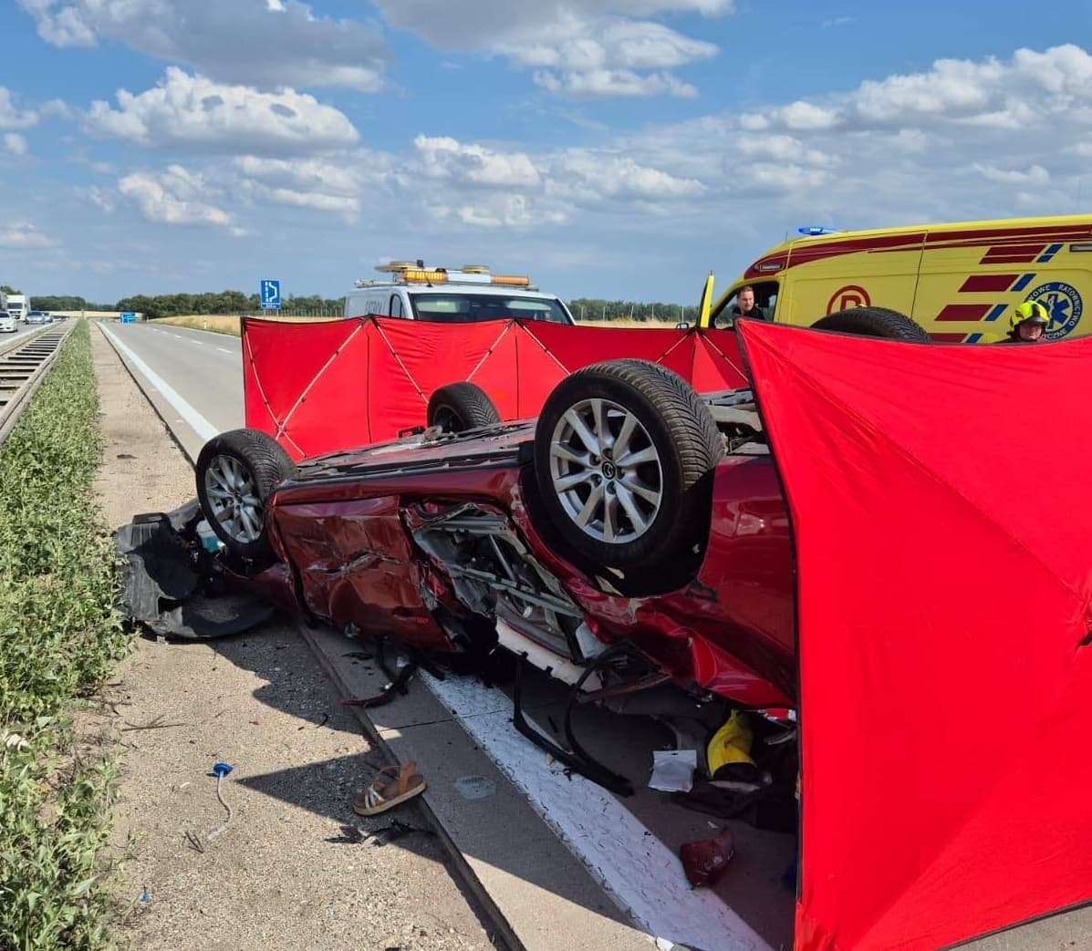 Tragedia na A4. Jedna osoba nie żyje. Lądował śmigłowiec LPR