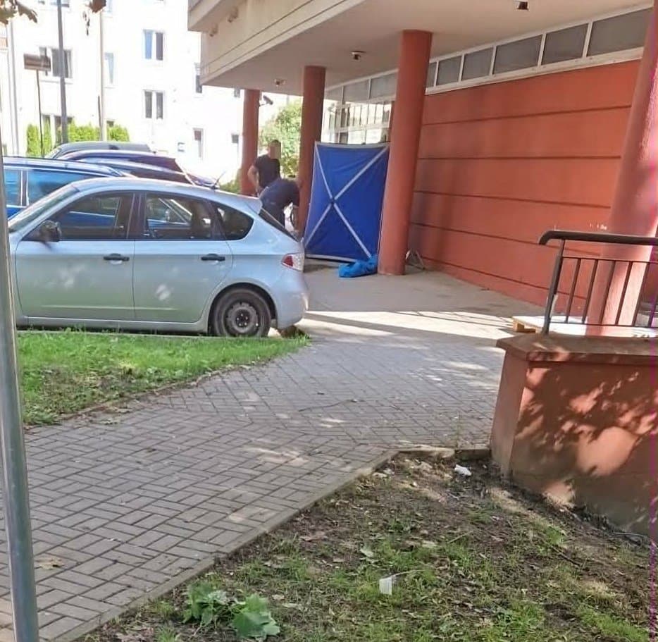 Tragedia w centrum Olsztyna. 37-latek zmarł na oczach przechodniów