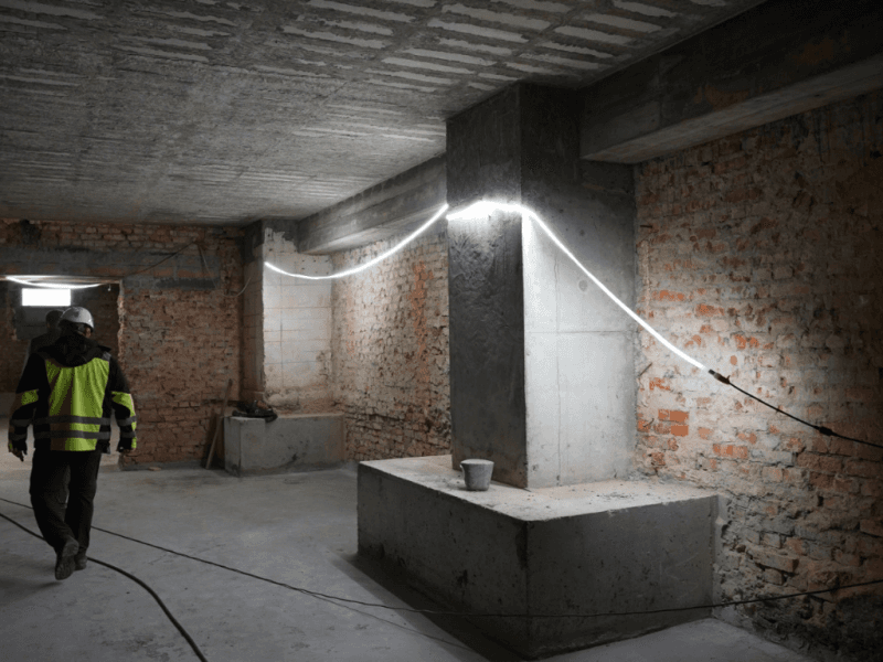 Trwają intensywne prace modernizacyjne w Domu Handlowym Korzeniewskich