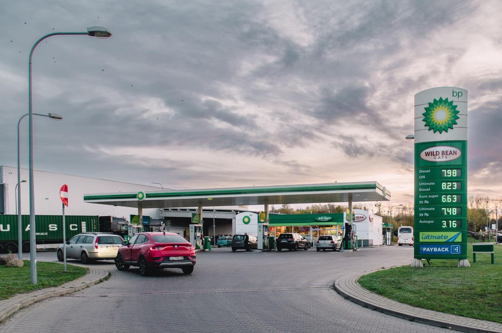 Tyle można zarobić na stacjach BP. Kwoty mogą zaskoczyć wielu pracowników