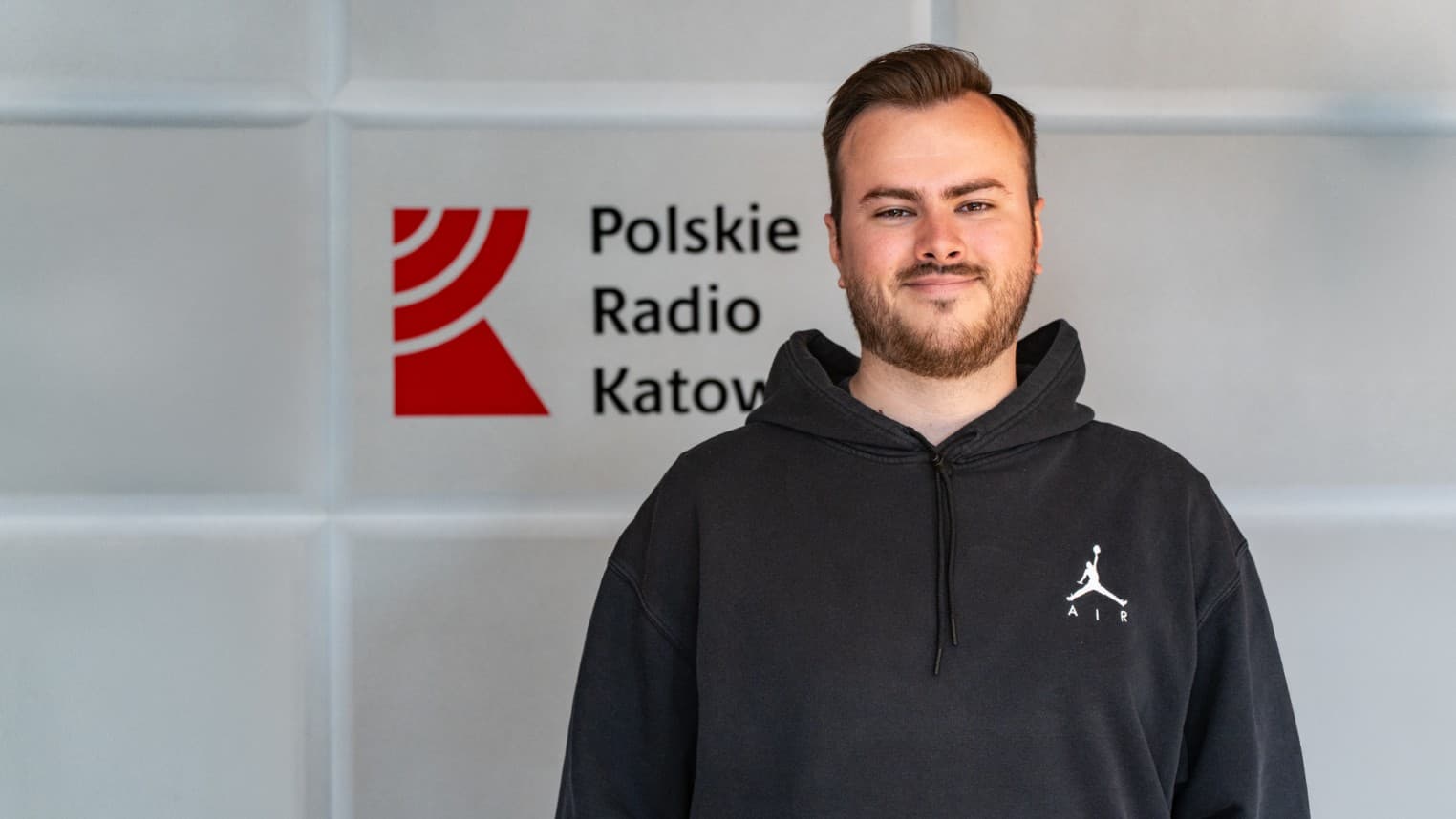 Tyska Galeria Sportu, oddział Muzeum Miejskiego w Tychach zaprasza na wakacje! Rozmowa z Kamilem Hajdukiem