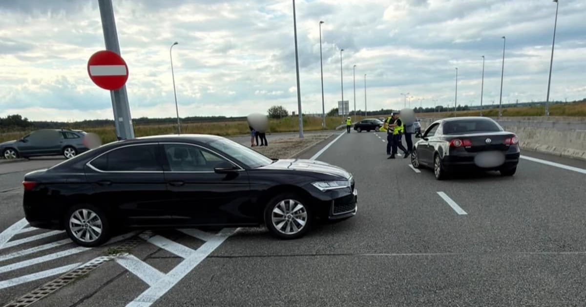 Uciekał przed policją autostradą A1. Funkcjonariusze oddali strzały!