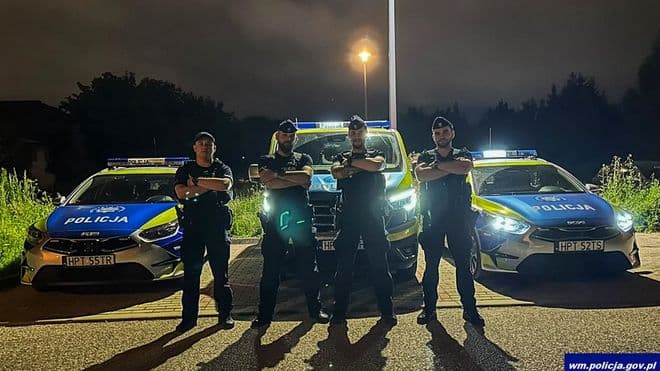Uratowali ludzkie życie z pożaru – bohaterska postawa ełckich policjantów