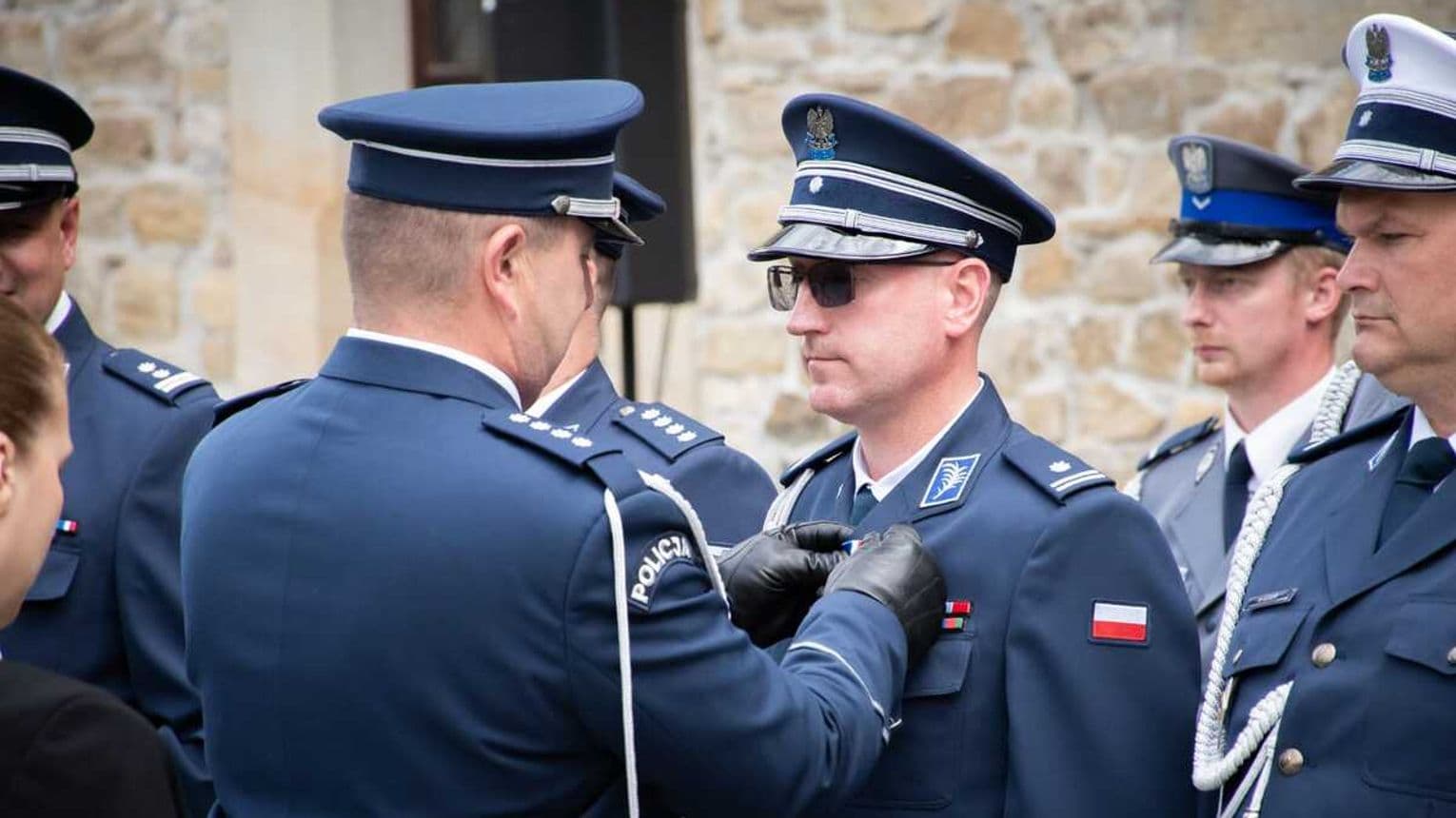 Uroczyste obchody Święta Policji na sanockim zamku. Odznaczono zasłużonych