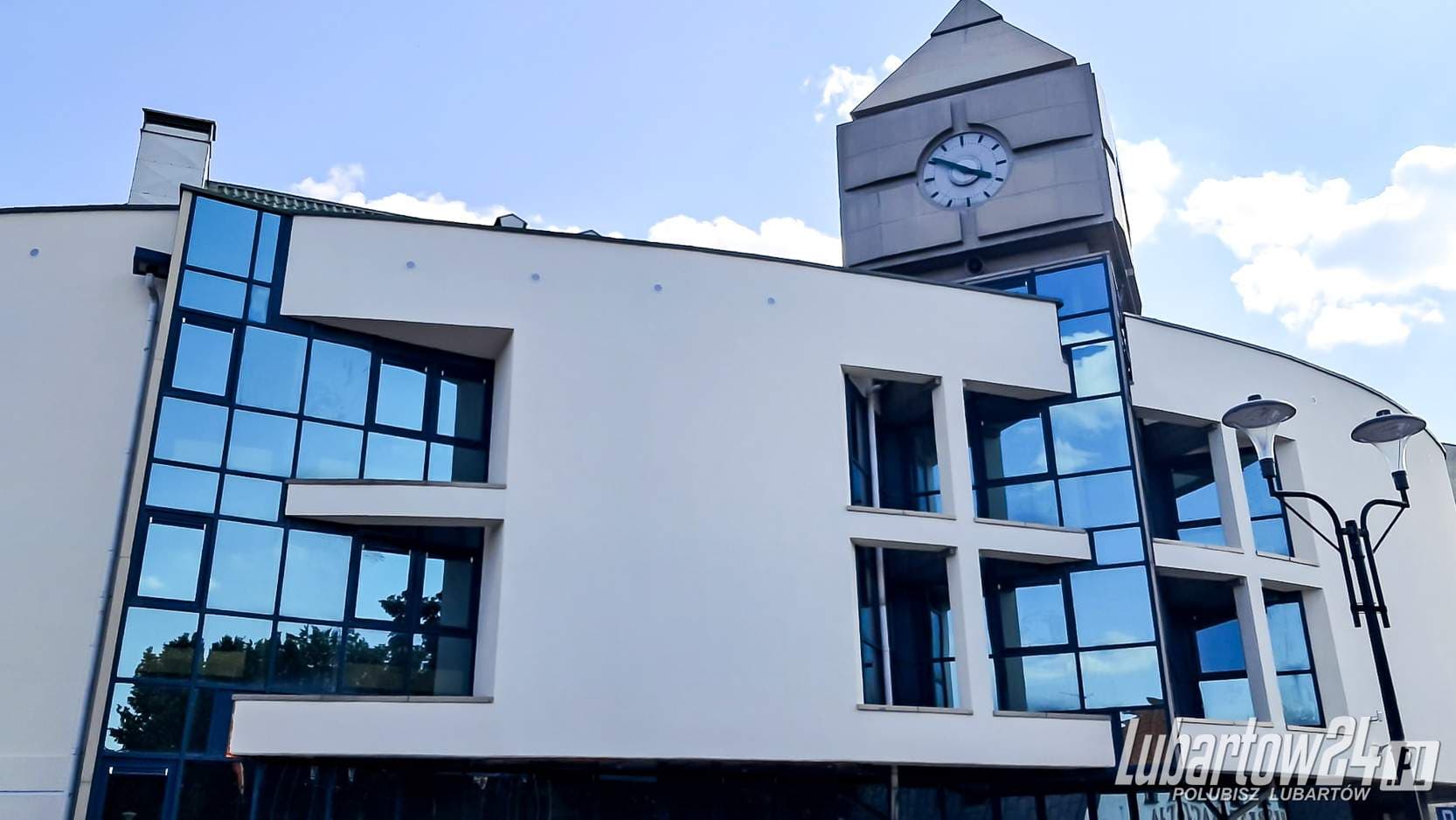 Urząd Miasta bez rusztowań. Zobaczcie, jak wygląda teraz