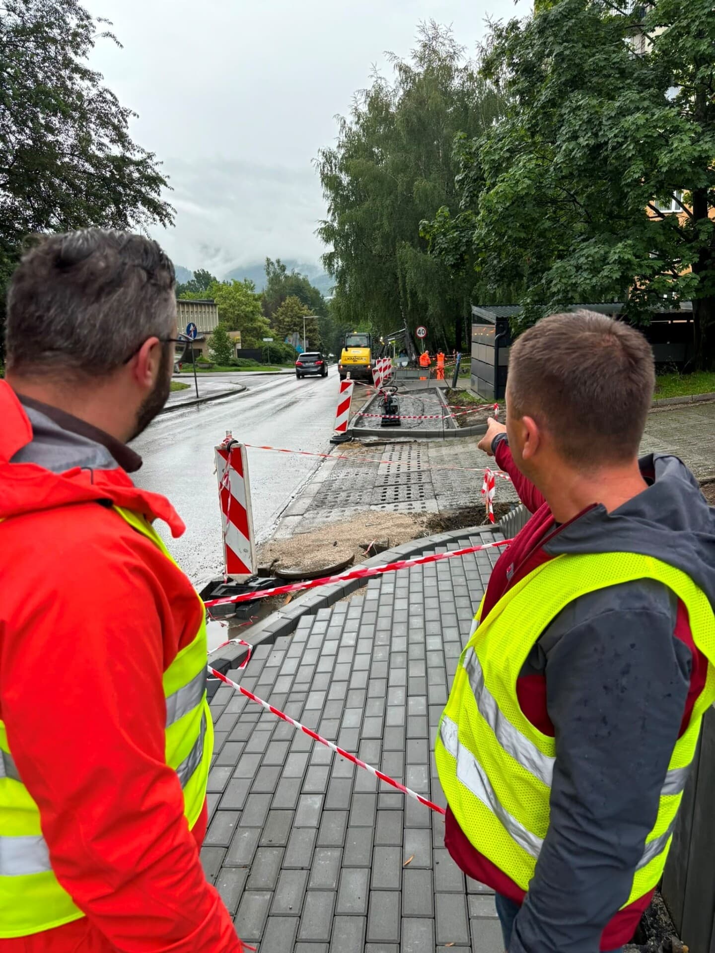 Ustroń: Na osiedlu Manhatan powstaje nowy chodnik