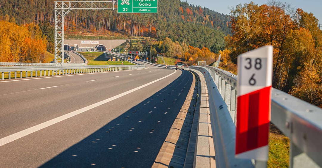 Uwaga, tunel na S1 w Beskidach zamknięty. Dlaczego i jak długo potrwają utrudnienia?