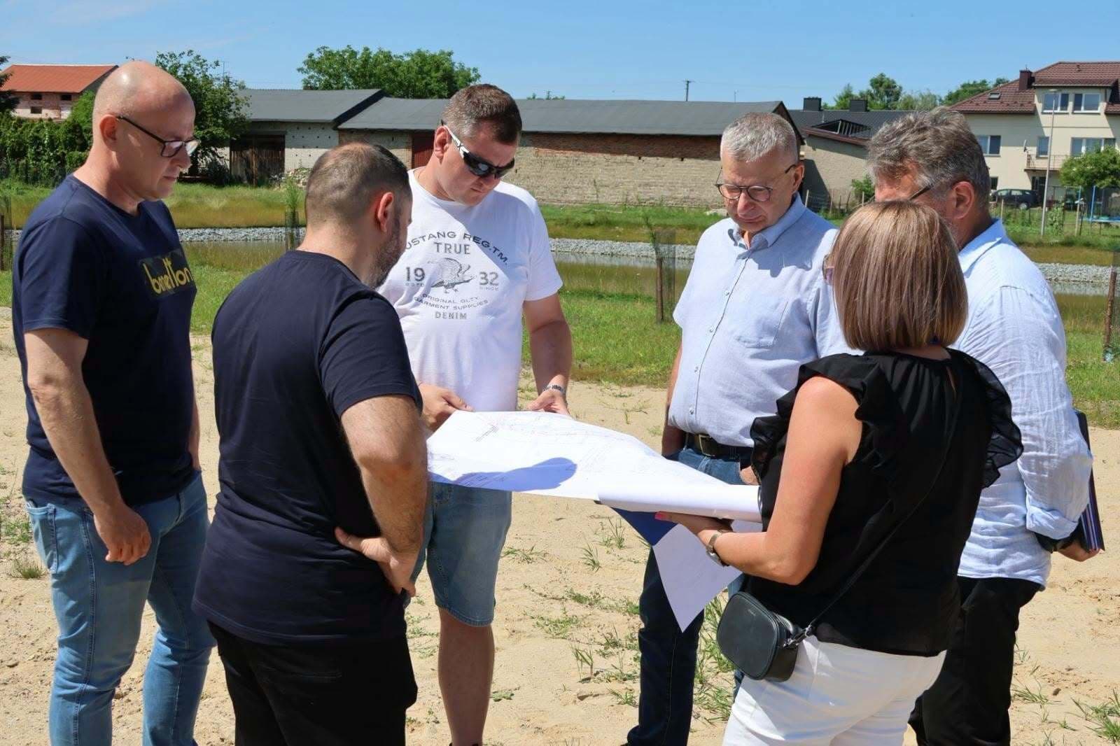 W Kamieńsku rusza budowa ul. Chopina i remont ul. Żołnierzy Września