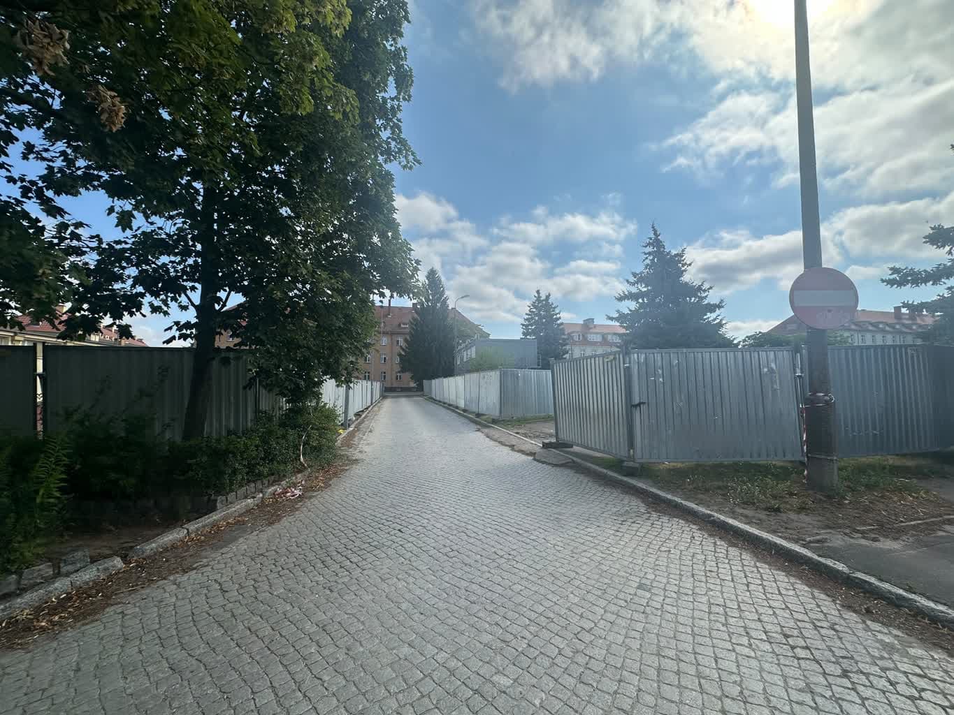 W kampusie AJP rośnie nowy budynek. Powstaje nowy rektorat