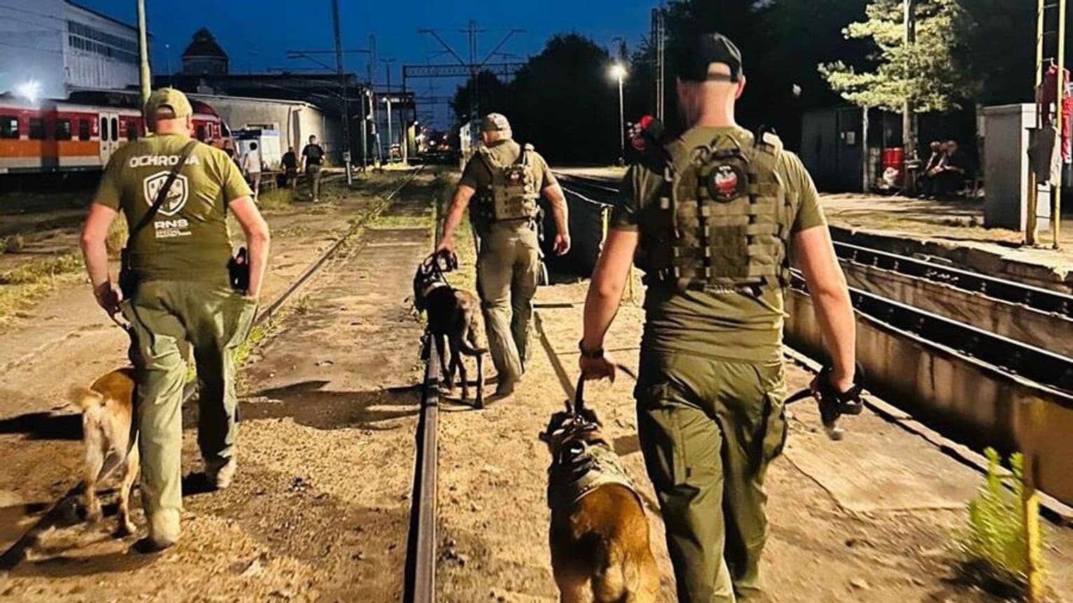 W nocy polują na intruzów. Termowizory i psy pilnują pociągów w Kędzierzynie-Koźlu