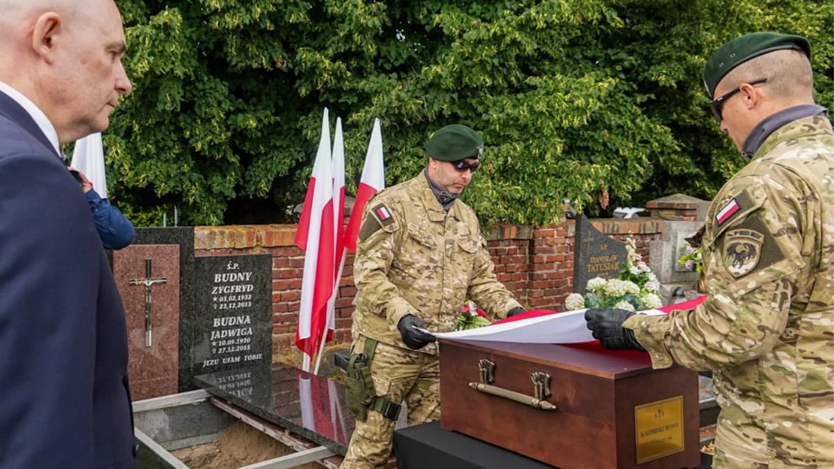 Wiadomości"Potem przyszła cisza, która była najgorsza" Po 86 latach rodzina z Konina pochowała swojego bliskiego