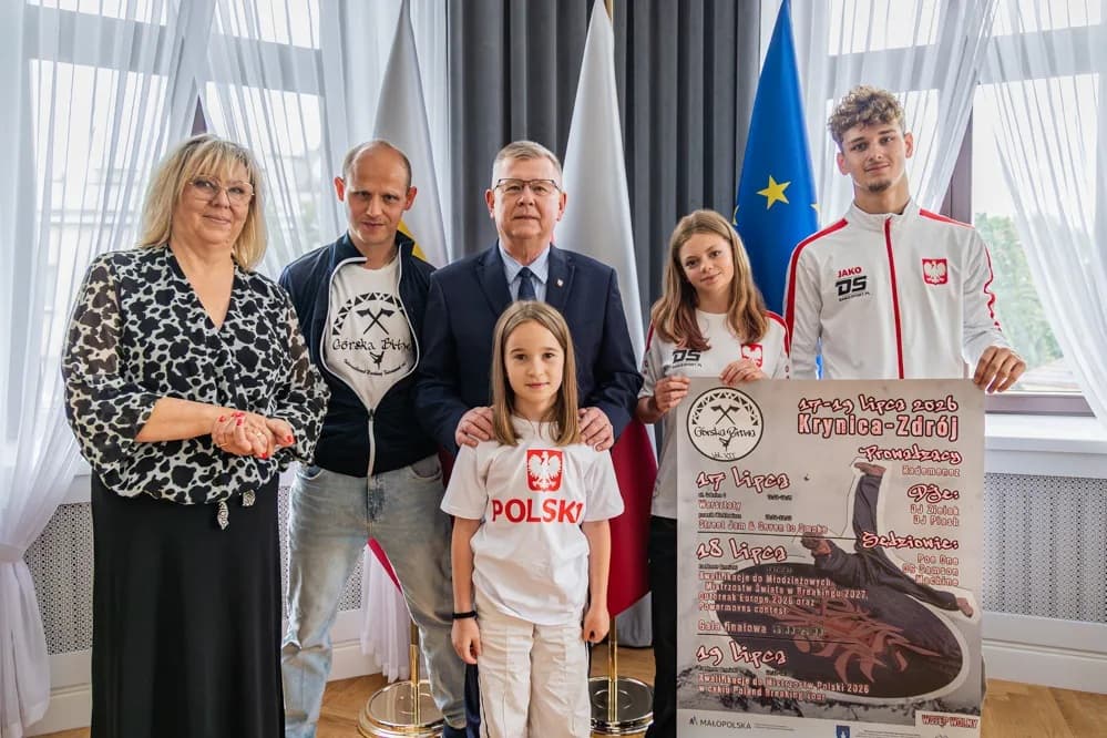 Wicemarszałek Witold Kozłowski spotkał się z mieszkańcami i organizacjami w Nowym Sączu