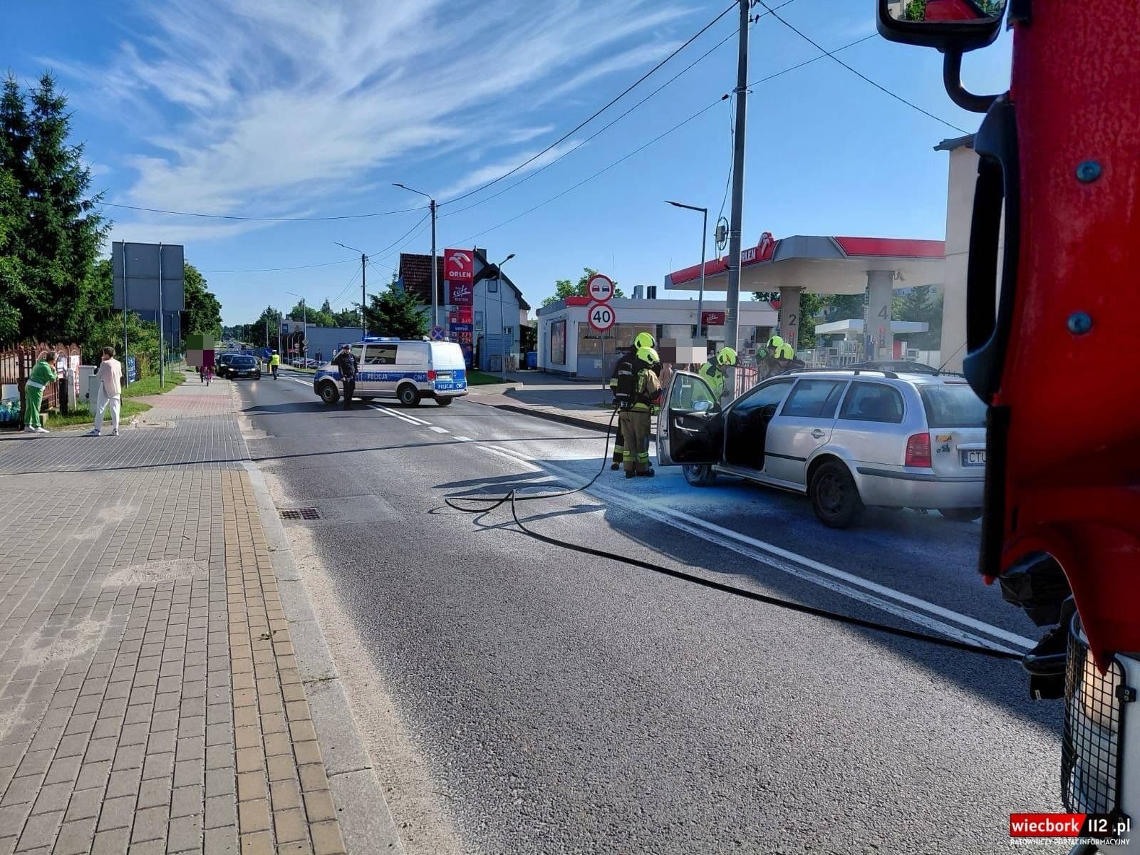 Więcbork. Poranny pożar samochodu na ulicy Gdańskiej