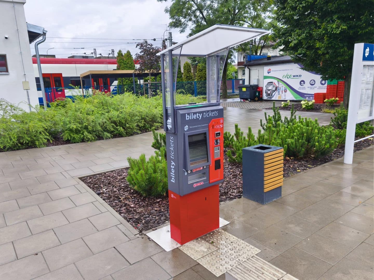 WKD wymienia automaty biletowe