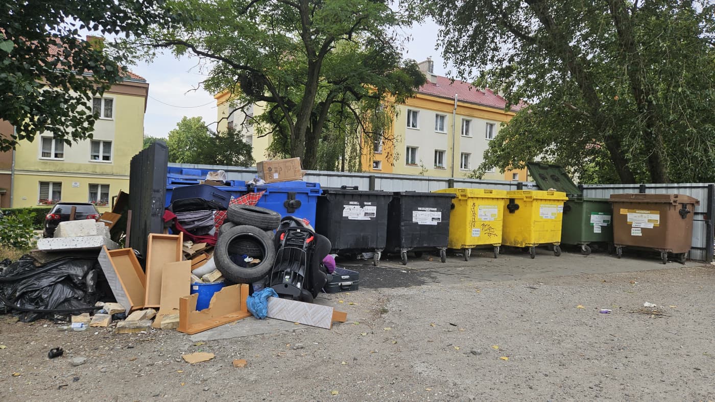 Wniosek o dofinansowanie budowy spalarni śmieci odrzucony. Miało być taniej, a będą podwyżki?