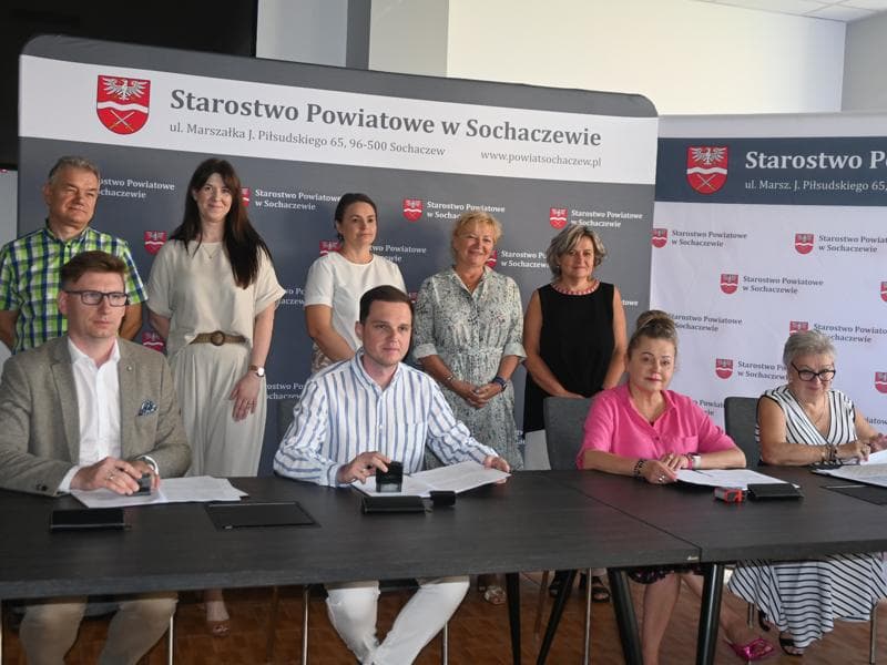Wszystkie pięć dokumentacji w realizacji. Powia...