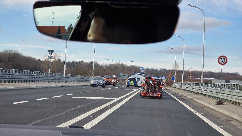 Wyciek paliwa na granicy. Akcja straży pożarnej na przejściu Sieniawka – Zittau