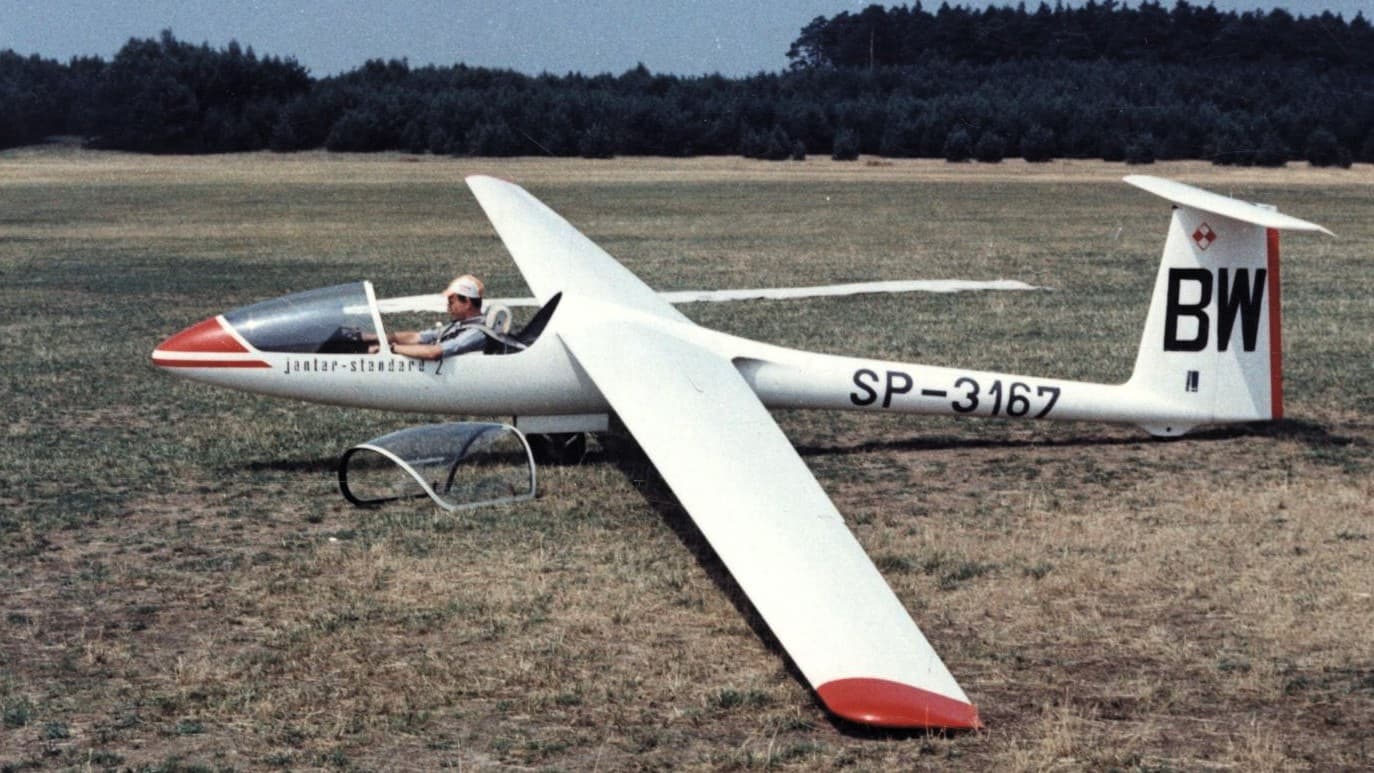 Wyjątkowy szybowiec Jantar trafił do Muzeum Lotnictwa Polskiego. To prototyp z medalem mistrzostw świata
