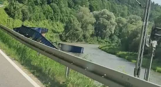 Wykolejenie pociągu w Wierchomli. Zakończył się pierwszy etap akcji