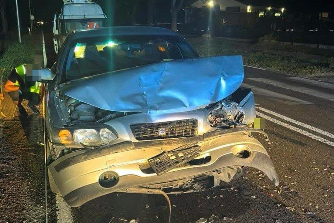 Wypadek na DK19 w Grabowcu. Volvo uderzyło w tył Forda, trzy osoby trafiły do szpitala