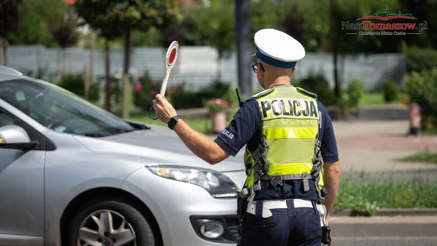 Wypadek na hulajnodze w Tomaszowie. 15-latek trafił do szpitala