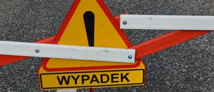 Wypadek w okolicach Brańska. Dachowało auto