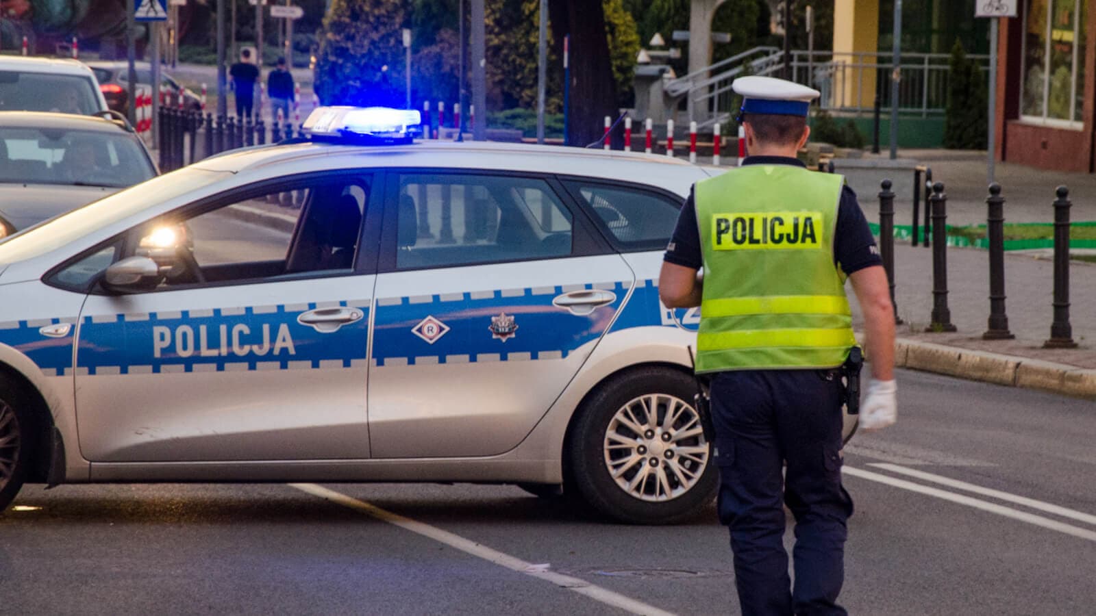 Wypadek w Zielonej Górze. Poszkodowany motocyklista. Są utrudnienia