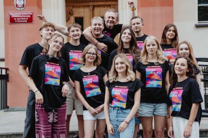 Wyrusz w wakacyjny rejs z Fundacją Świętego Mikołaja