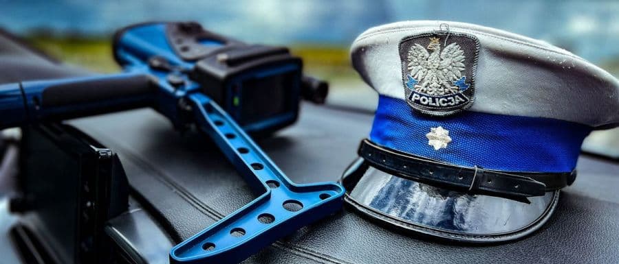 Za szybko przez Dubicze. 40-letni kierowca BMW stracił prawo jazdy