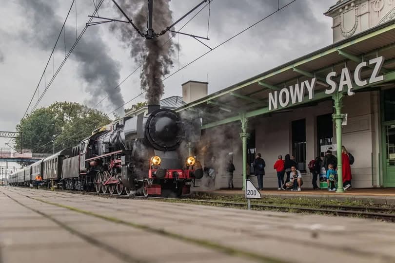 Zabytkowe pociągi znów wyjadą na tory. We wrześniu odwiedzą Nowy Sącz, Muszynę i Krynicę