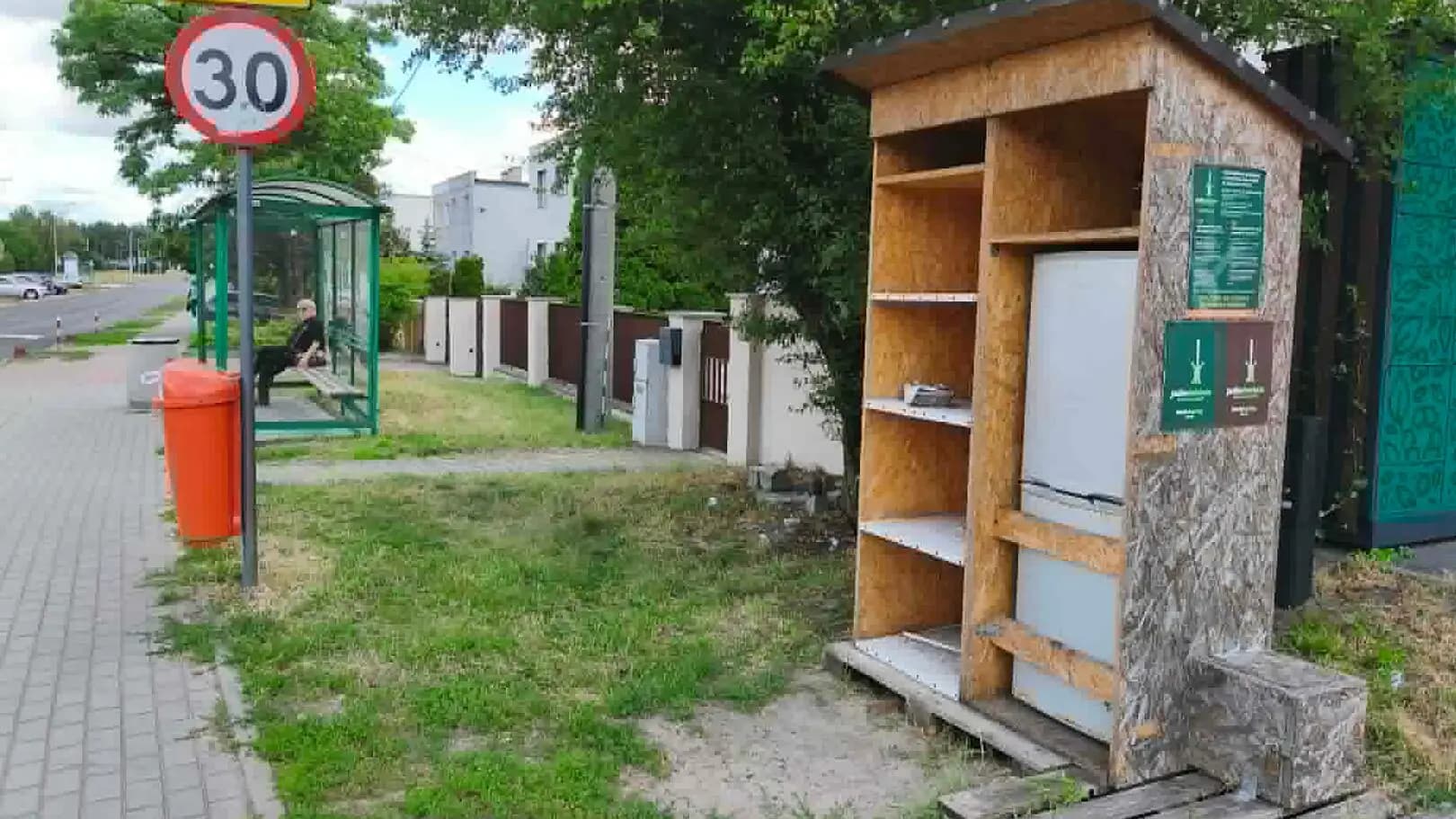 Zapał minął, jadłodzielnie znikały jedna po drugiej
