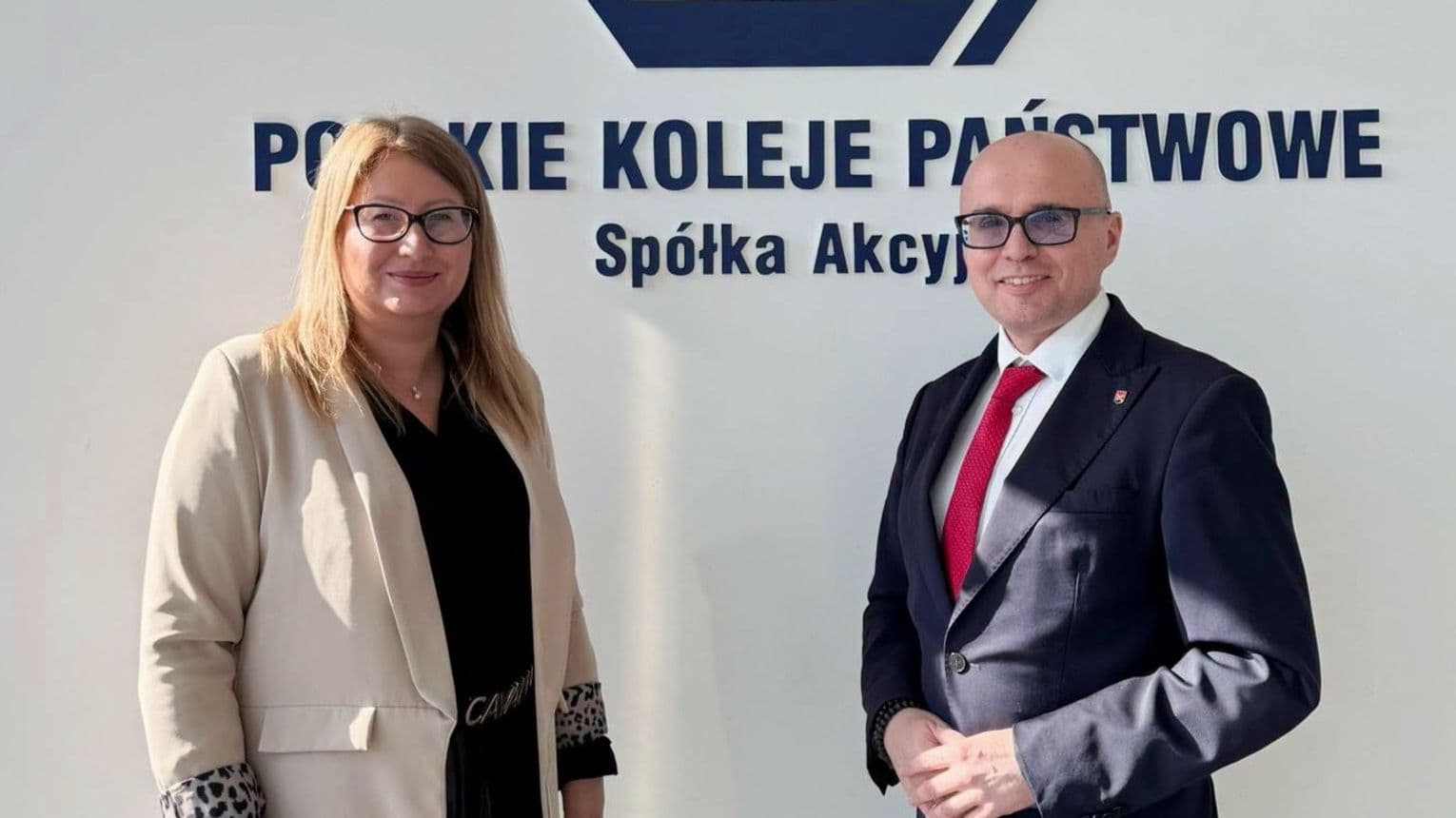 Zarobki, kredyty i auta. Sprawdziliśmy, co w oświadczeniach majątkowych deklarują lubańscy włodarze