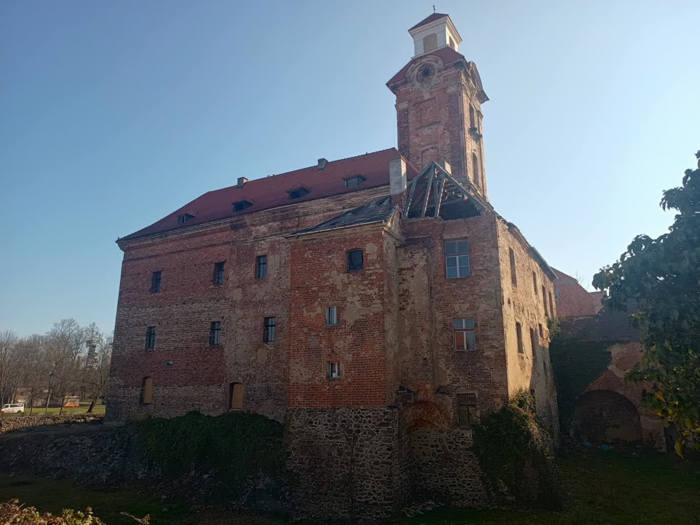 Żarski zamek przejdzie remont