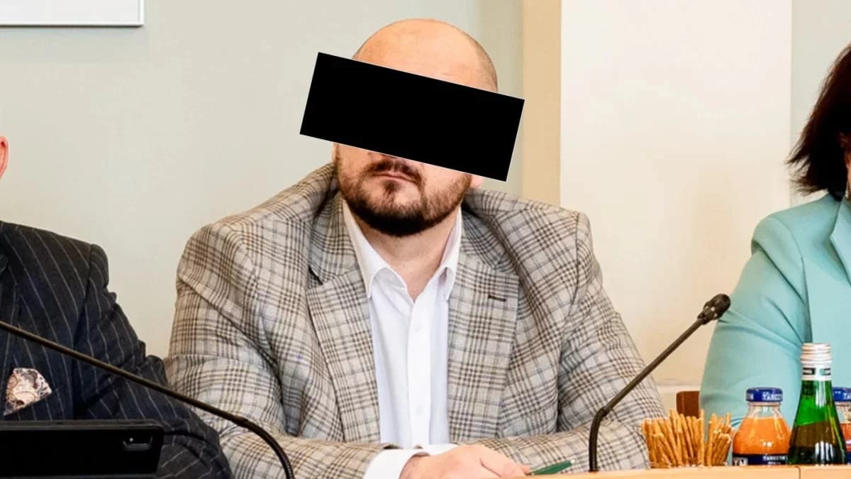 Zastępca z zarzutami o kierowanie grupą przestępczą. Wójt podjął decyzję