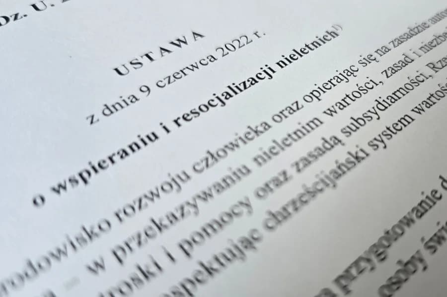 Zawiercie: 15-latek poszukiwany przez służby zatrzymany z marihuaną