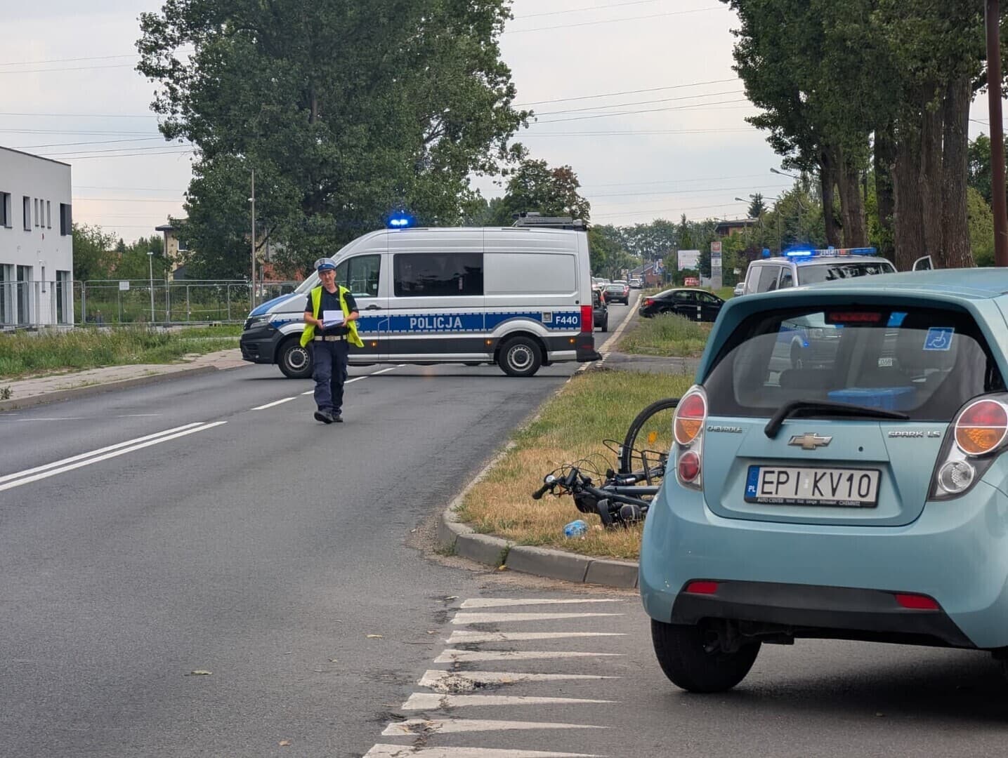 Zdarzenie z udziałem rowerzysty na ul. Łódzkiej. Policja wyjaśnia okoliczności