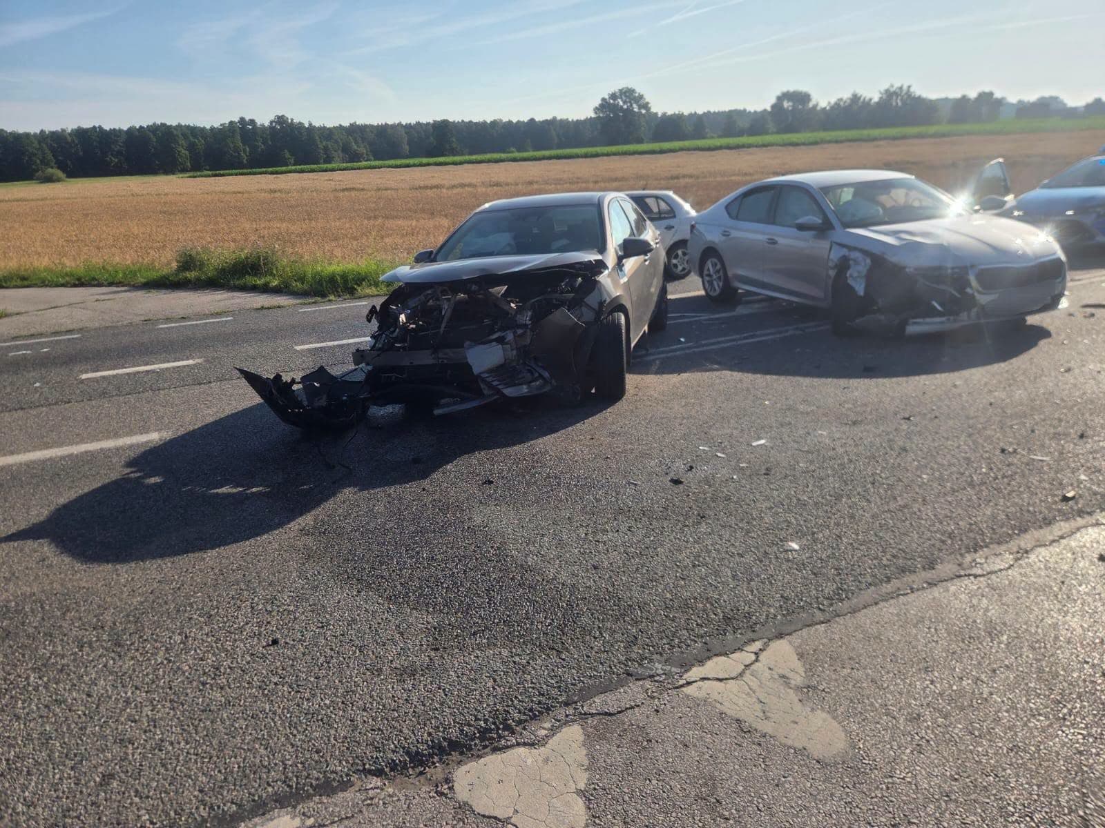 Zderzenie dwóch samochodów na DK10 w Gumowie. Dwie kierujące trafiły do szpitala