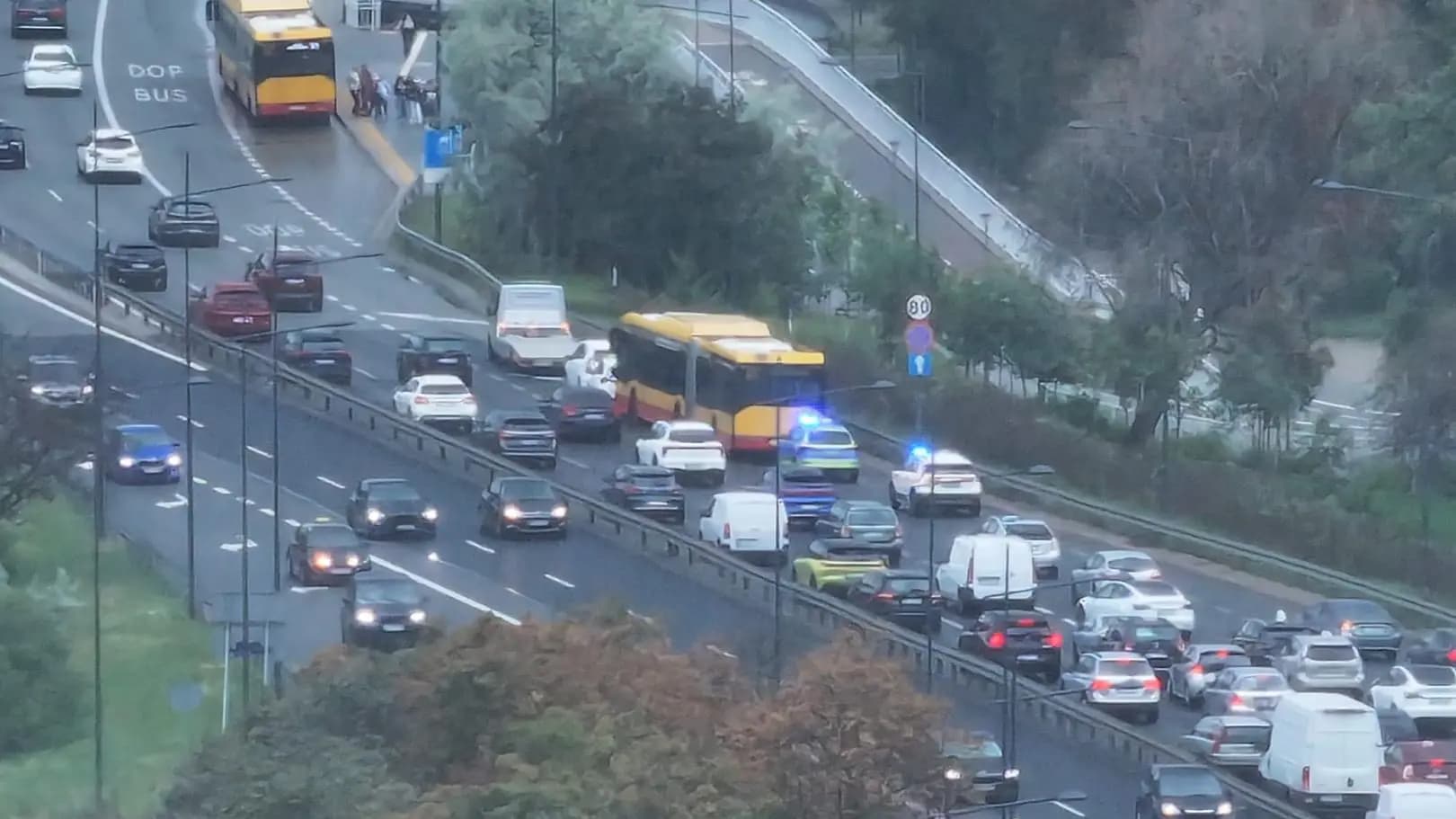 Zderzenie z autobusem na Moście Łazienkowskim