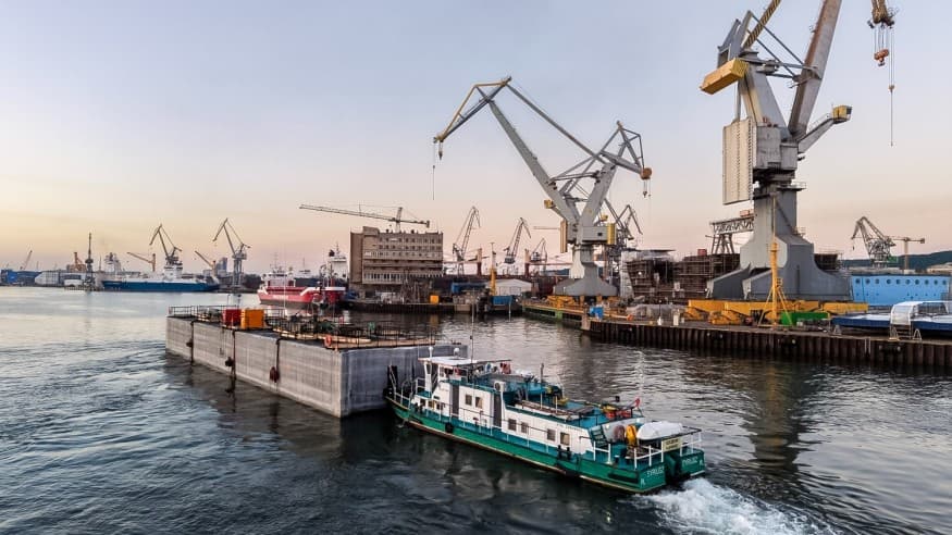 Żelbetowe skrzynie osłonią Port Zewnętrzny w Gdyni