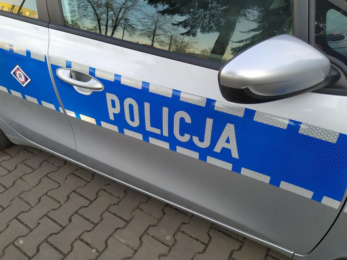 Zniknął w Poznaniu, a odnalazł się w Obornikach. Policja namierzyła telefon