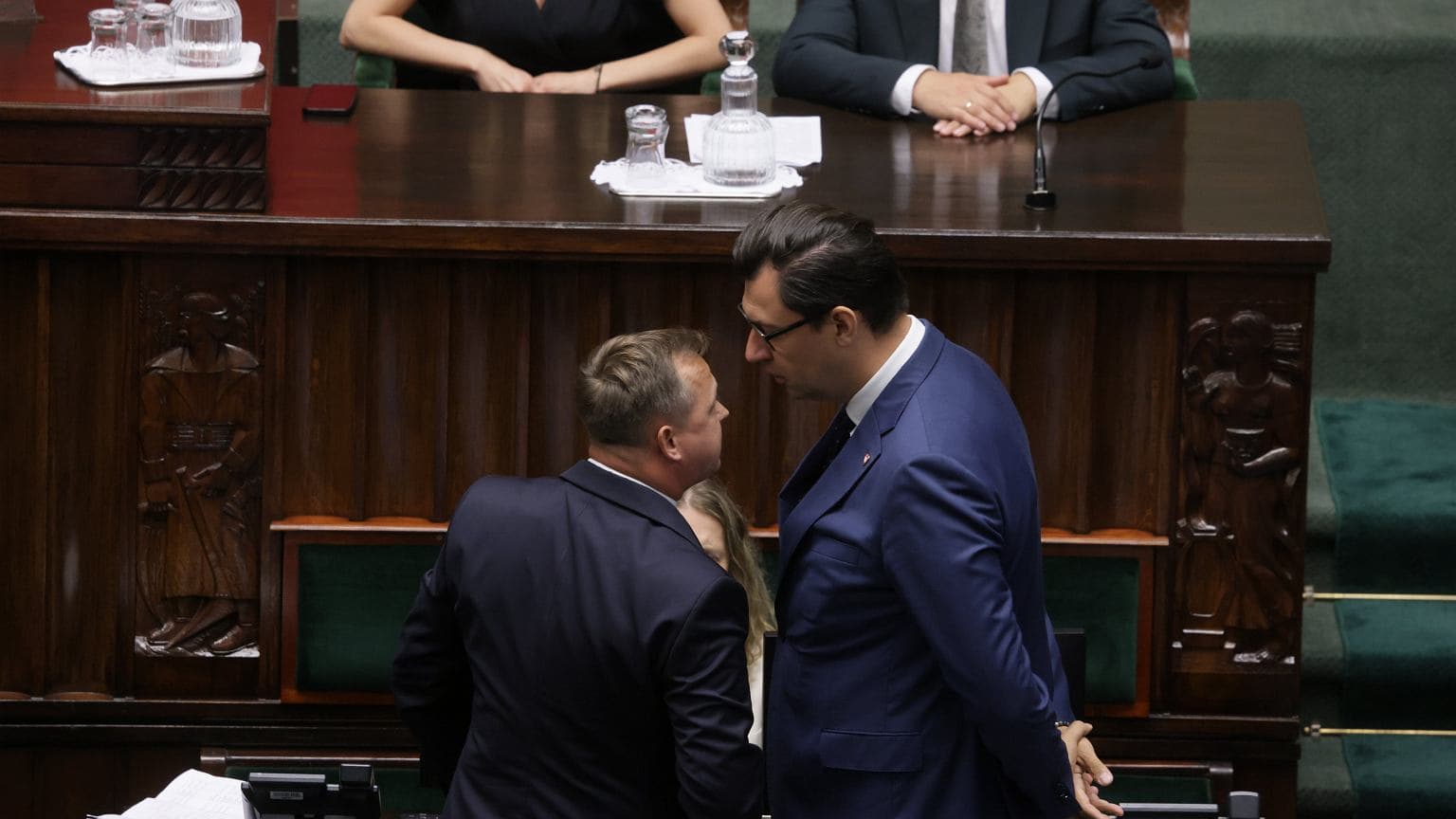 Awantura w Sejmie. "Chamstwo", "ruski głos w domach Polaków". Posłowie PiS i KO starli się przy mównicy