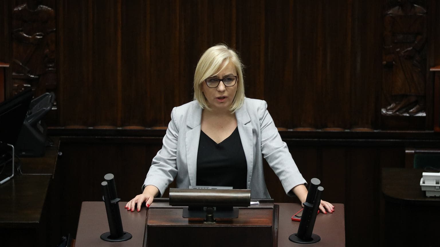 Ministerka i europoseł założyli nową partię. Powstała po rozłamie w Polsce 2050