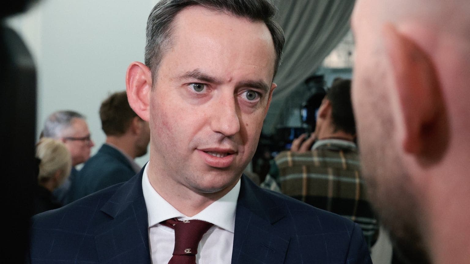 Poseł PiS o przekazaniu Ukrainie pocisków do systemu Patriot: Nauczmy się odmawiać Amerykanom