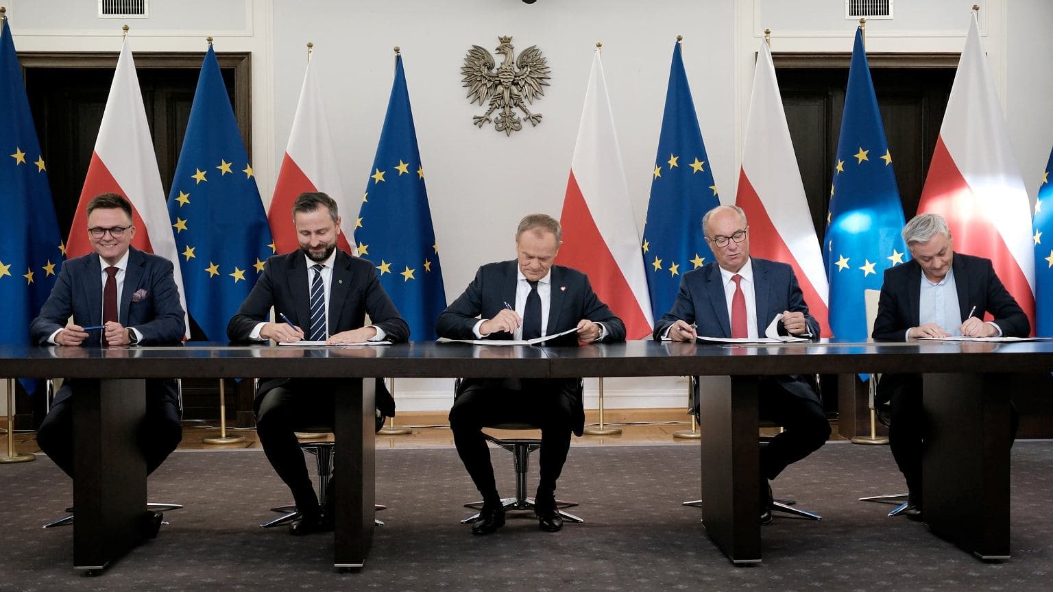 Rząd Tuska nie spełnił obietnicy? Nowy sondaż pokazuje rozczarowanie Polaków