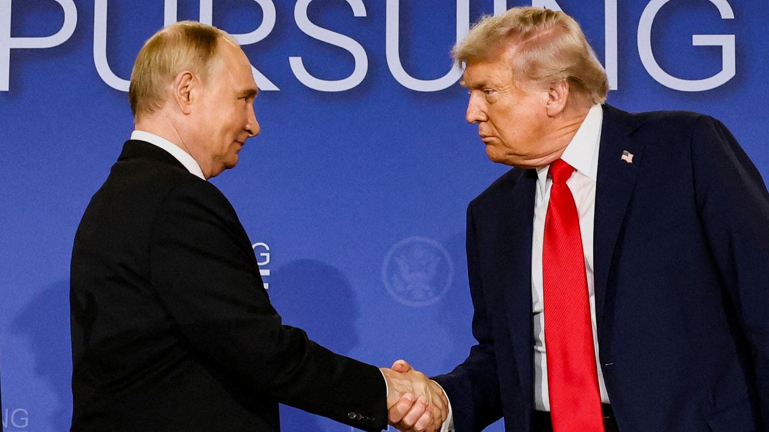 Trump mówi o zakończeniu wojny w Ukrainie. "Władimirze, czas, żebyś przestał"
