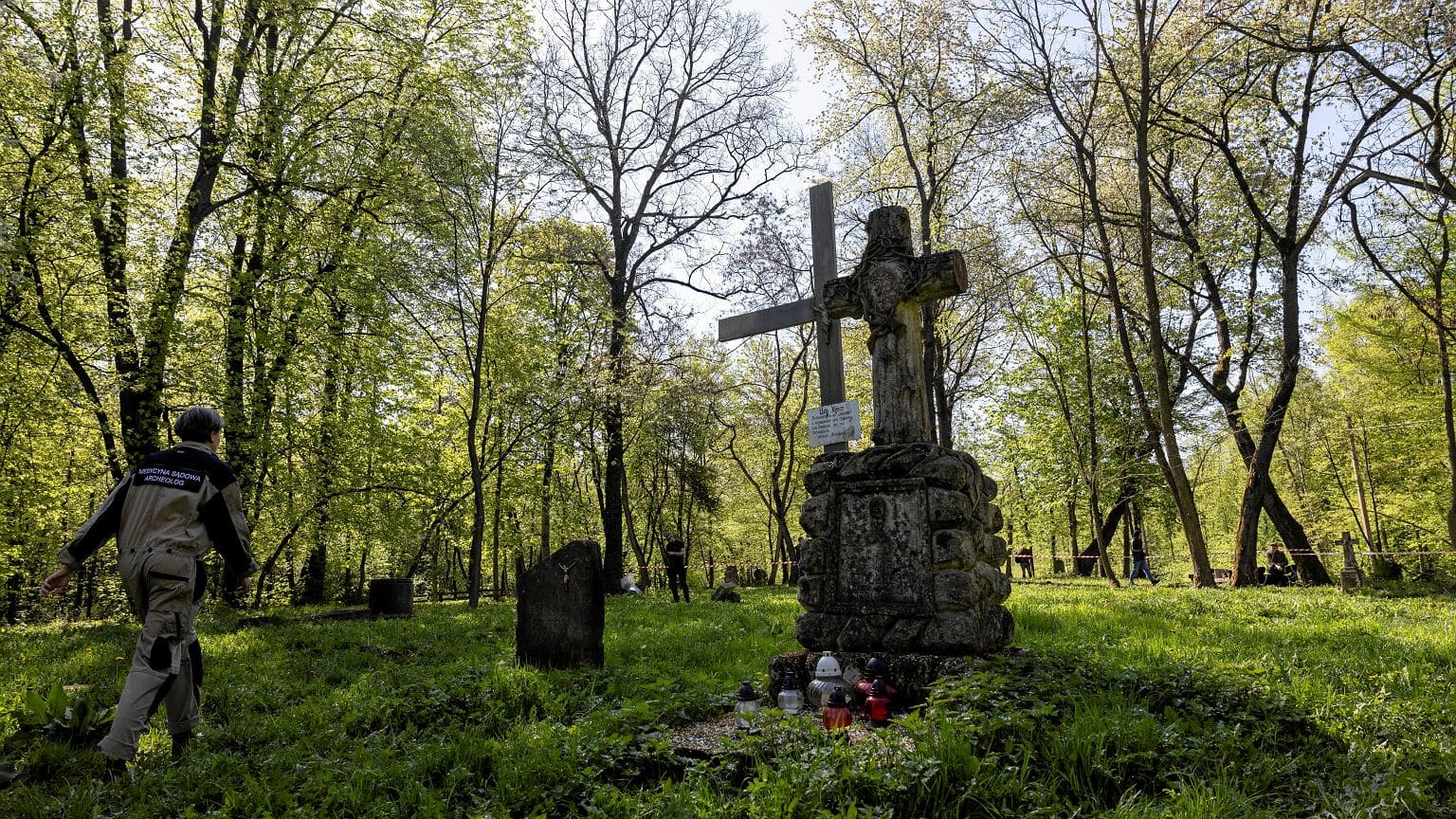 Ukraiński IPN podał termin kolejnych ekshumacji na Wołyniu "Wspólna pamięć zbliża nasze narody"