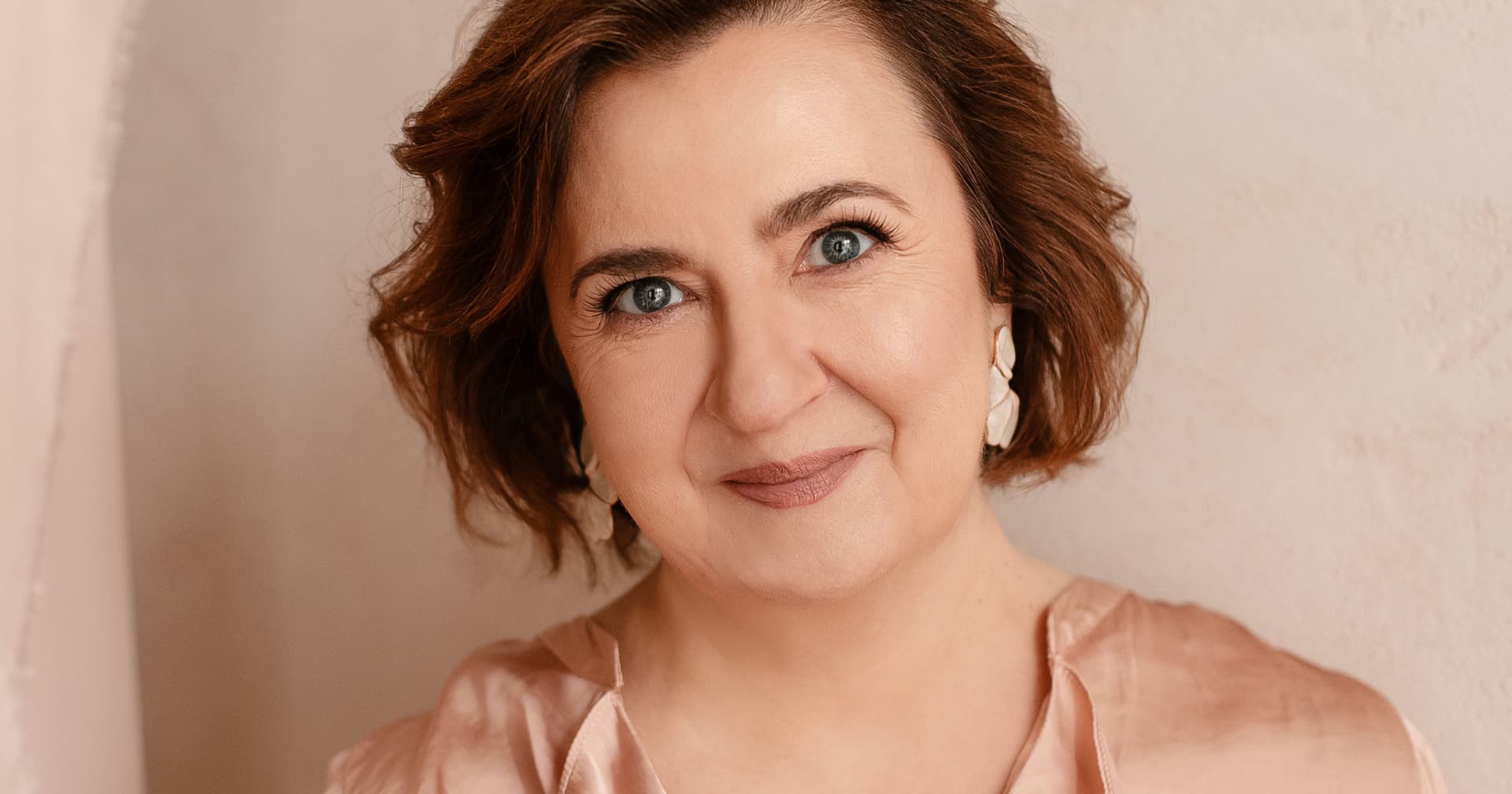 Każda część to osobna historia, ale łączy je Kraków