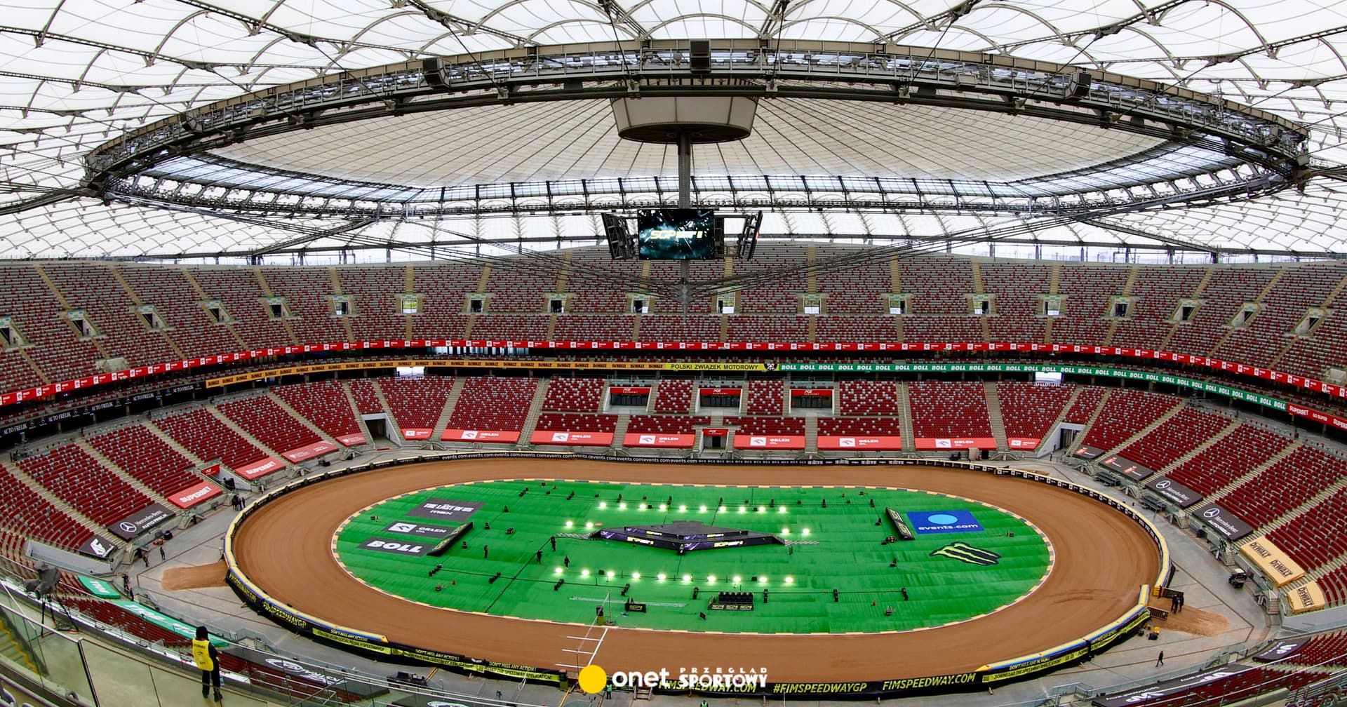 PGE Narodowy sprzymierzeńcem czy przeszkodą Polaków?